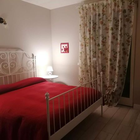 Bilocale Papavero, Magnolia O Girasole San Felice del Benaco Εξωτερικό φωτογραφία