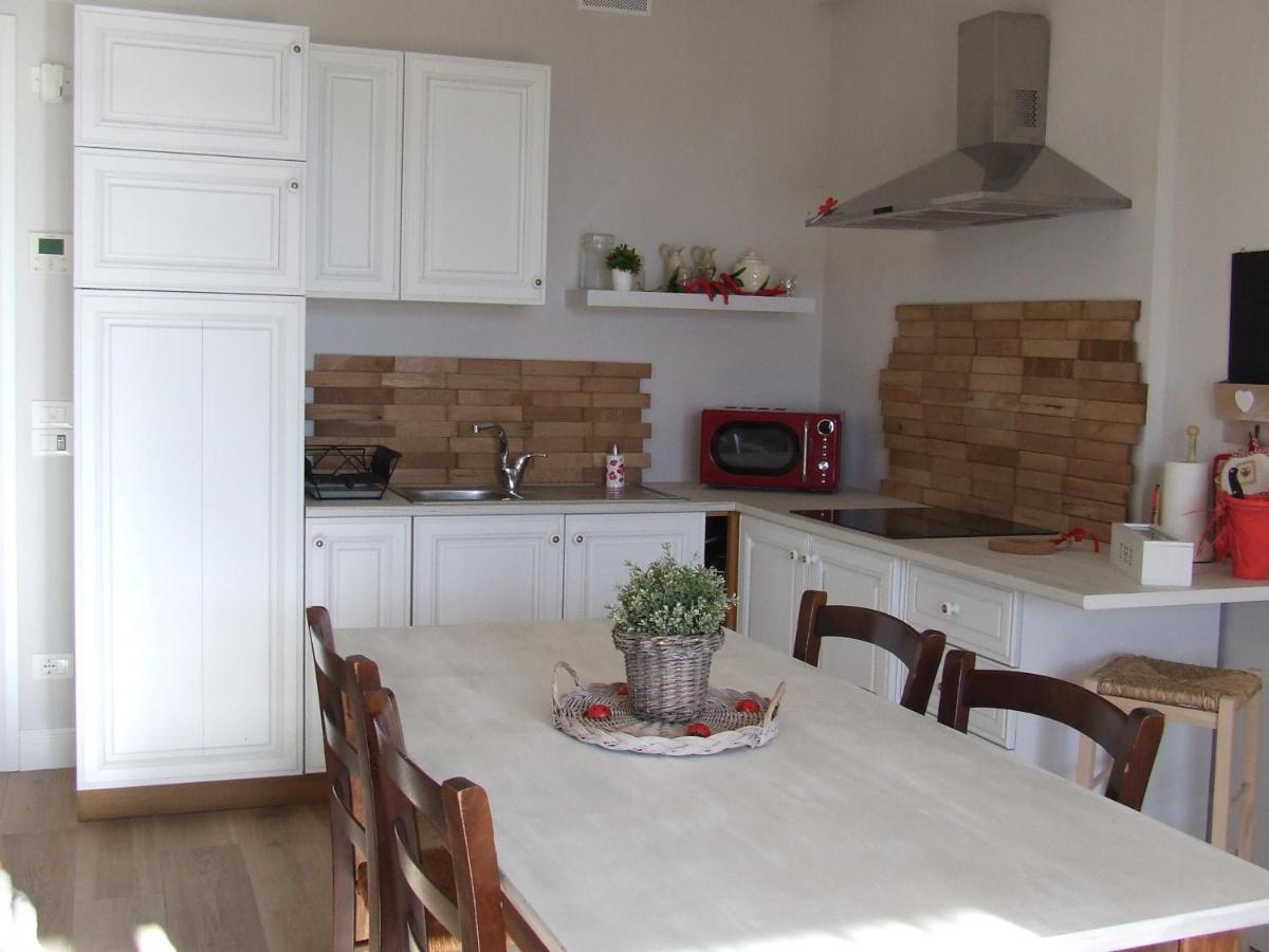 Bilocale Papavero, Magnolia O Girasole San Felice del Benaco Εξωτερικό φωτογραφία